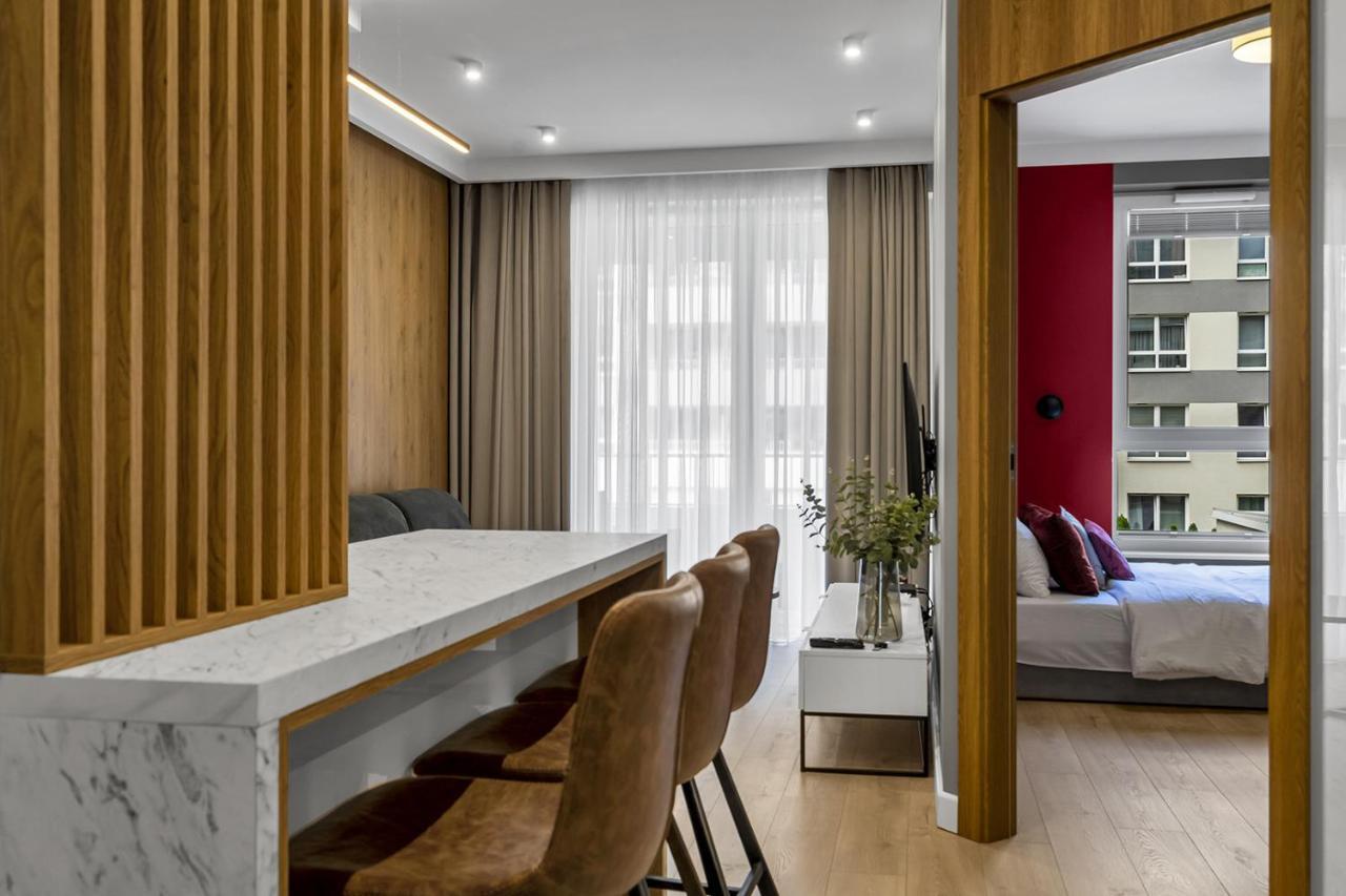 ורשה Lotnisko Chopina Modern Apartment מראה חיצוני תמונה