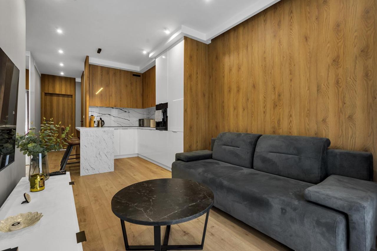 ורשה Lotnisko Chopina Modern Apartment מראה חיצוני תמונה